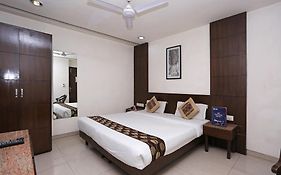 Hotel Grand Peepal Delhi